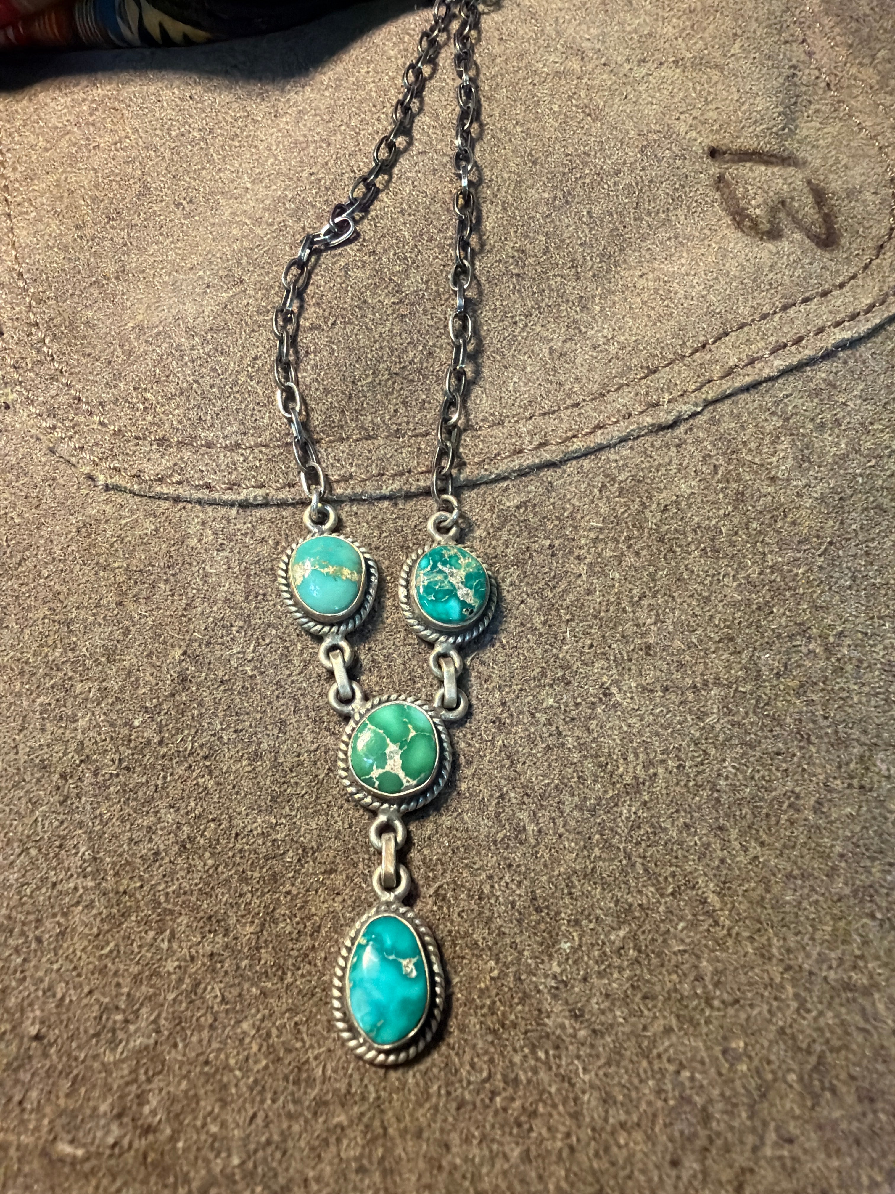 4 stone Lariat