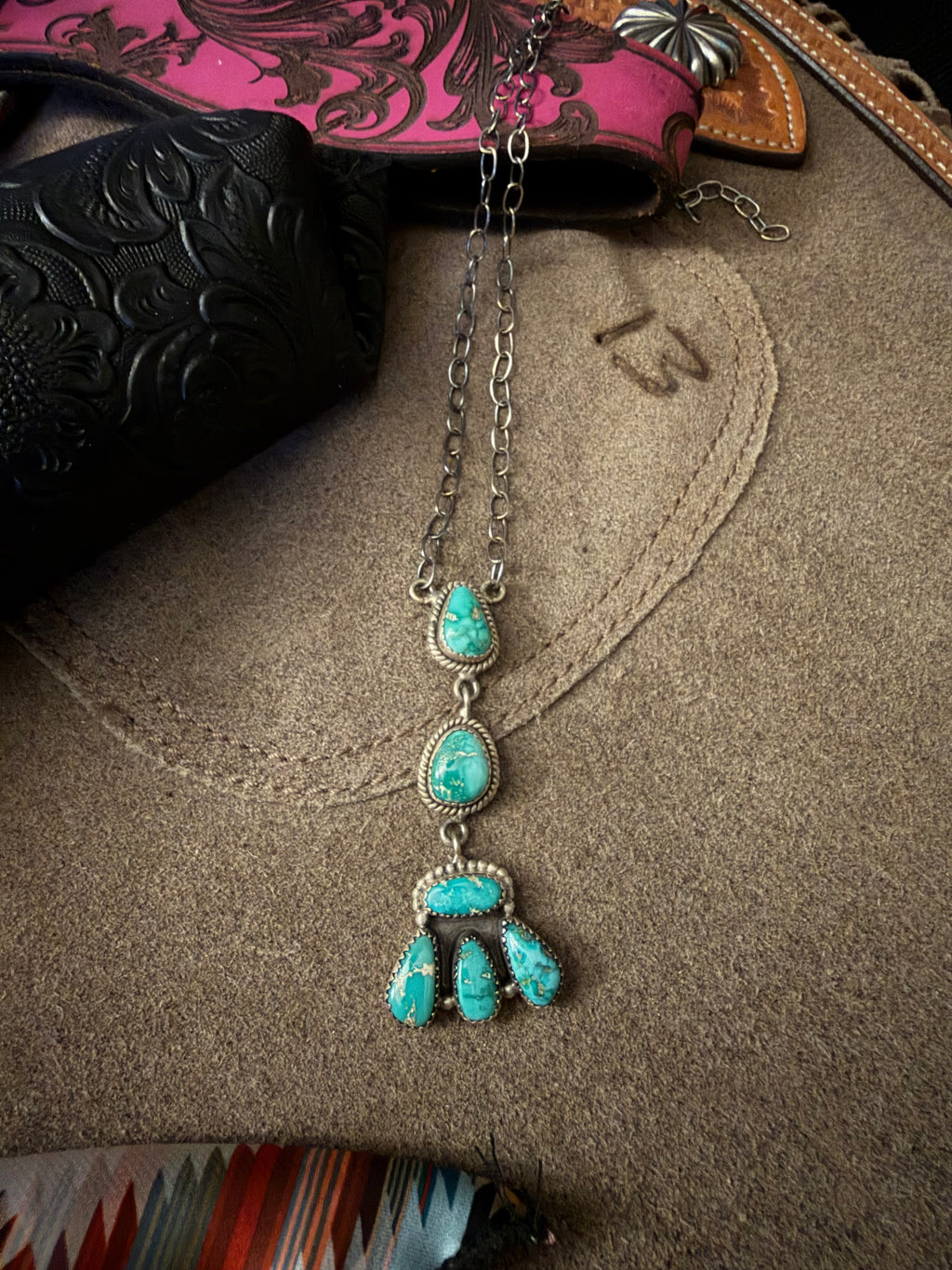 Every day half cluster Lariat